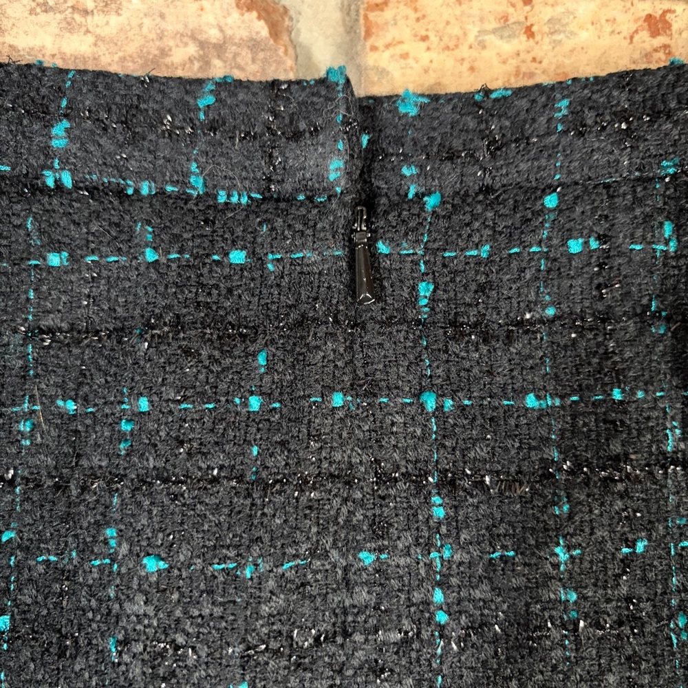 CHADWICK’S Vintage Woven Tweed Black & Teal Blazer and Skirt Set - Picture 12 of 16